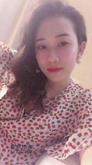 吕梁凸凹有致眼镜骚熟女