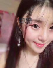 高个子眼镜美少妇