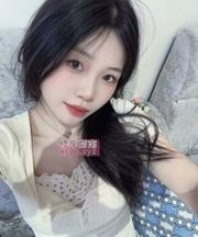 在校生体验雪慢慢