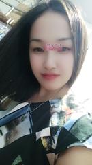 黑丝丰满小骚逼