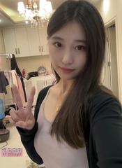 气质小骚逼笑笑