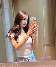 长治眼镜齐刘海妹妹