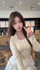 颜值声音喋美的大白兔