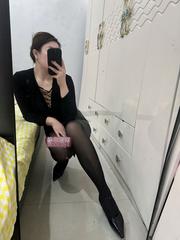 大胸短裙轻熟女