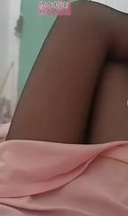 会口活一绝的小萝莉