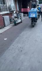 滨海一个老小区探店 200