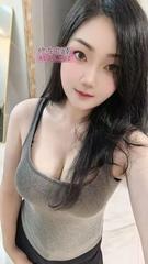 一字马居家兼职小妞