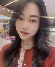 大F胸三通骚妹妹