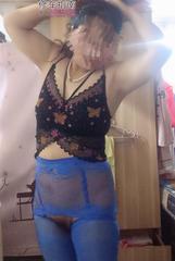 胸控三通美少妇